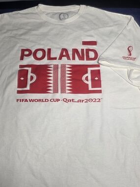 Poland FIFA World Cup 2022 White & Red Graphic Tee